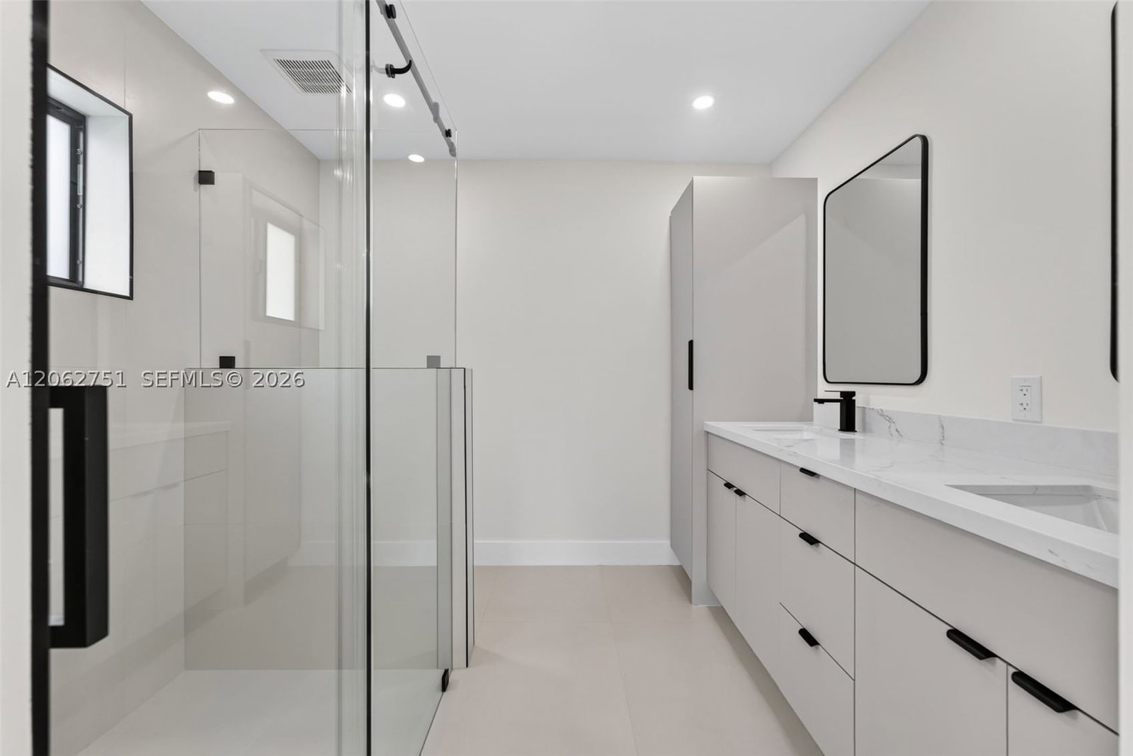 Real estate property located at 6514 107th Pl, Miami-dade, Snapper Creek Villas, Miami, FL