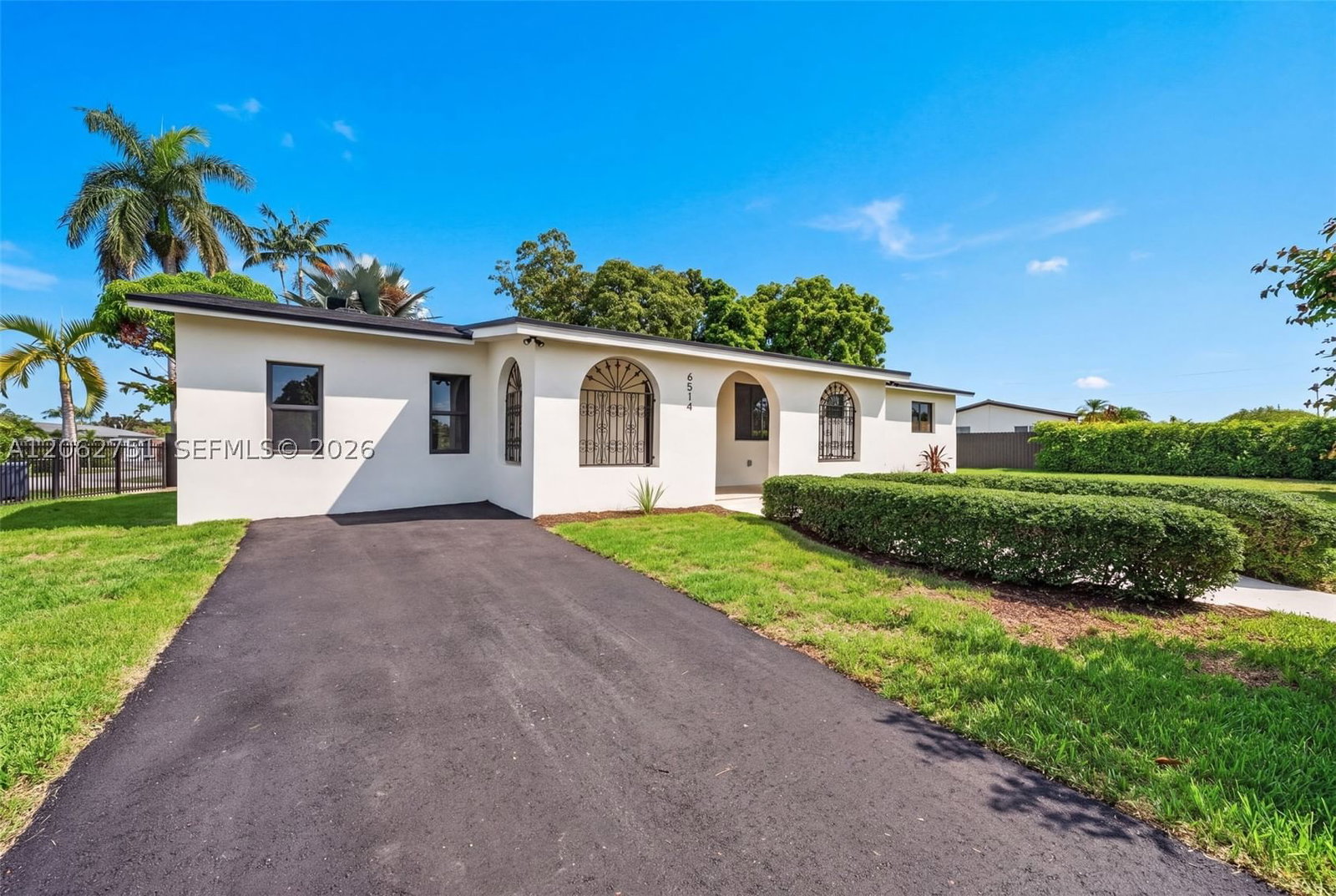 Real estate property located at 6514 107th Pl, Miami-dade, Snapper Creek Villas, Miami, FL
