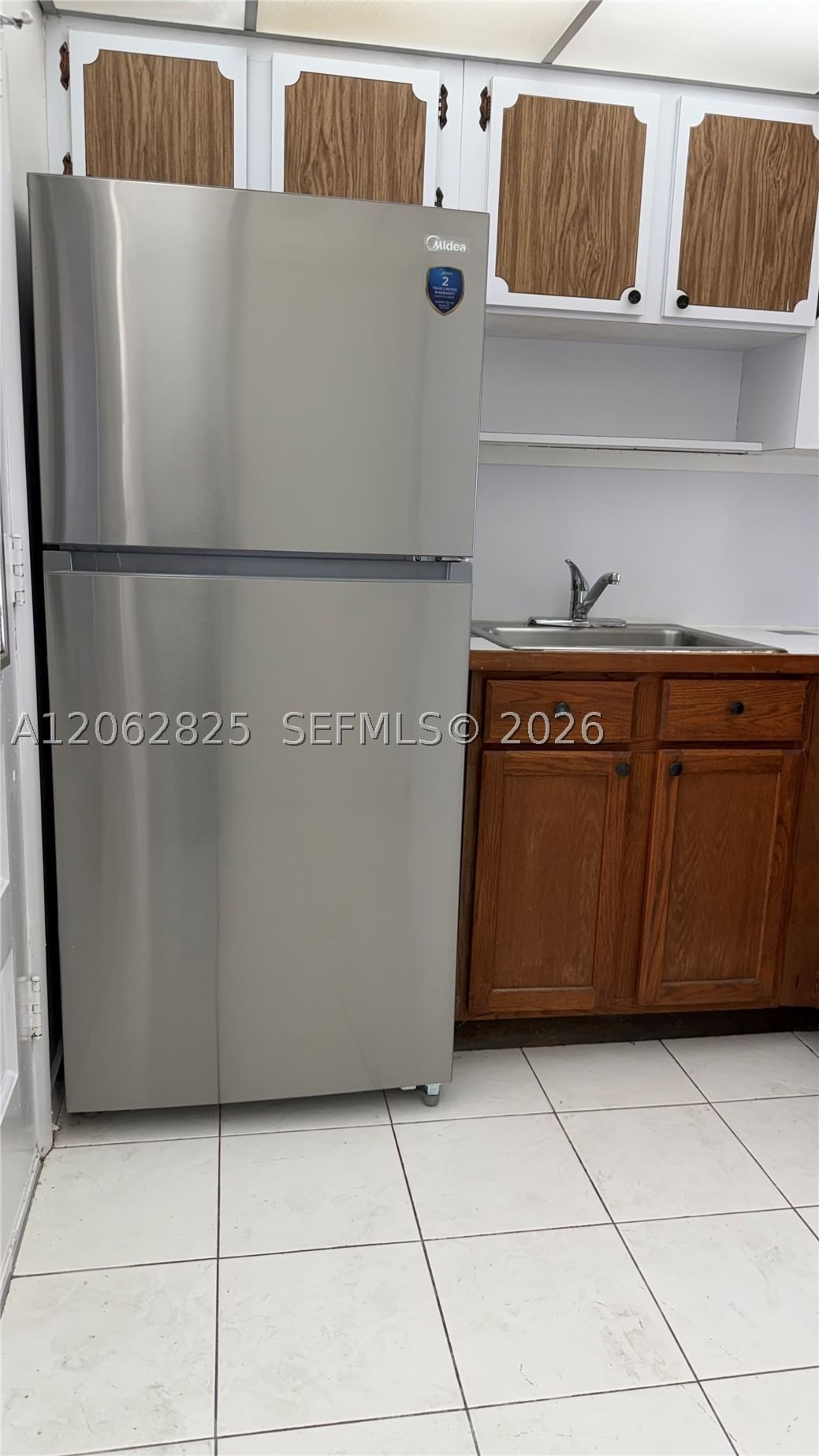 Real estate property located at 3000 Marcos Dr P210, Miami-dade, Point East Sec 4 Condomin, Aventura, FL