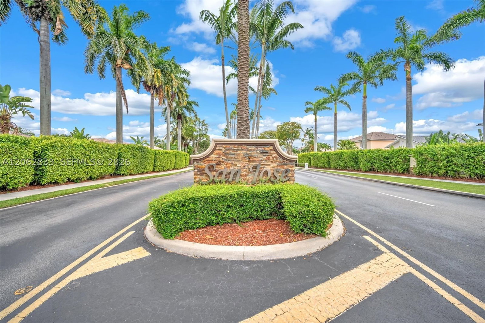 Real estate property located at 14331 155th Ct, Miami-dade, Oak Creek North Replat, Miami, FL
