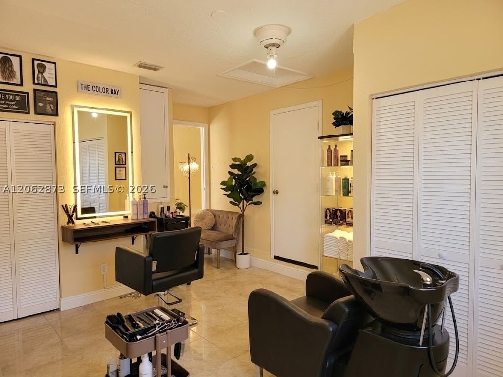 Real estate property located at 7927 50th St, Broward, City Of Lauderhill Sec On, Lauderhill, FL