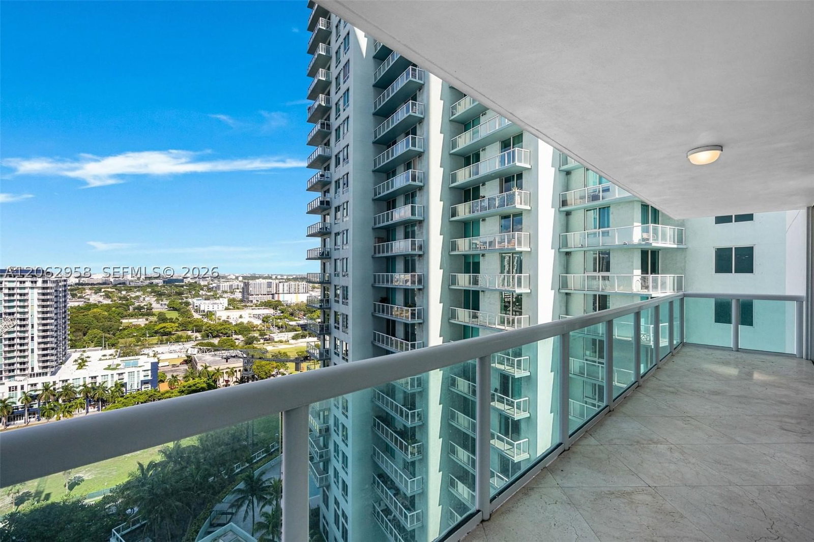 Real estate property located at 1800 Bayshore Dr #2410, Miami-dade, 1800 Club Condo, Miami, FL