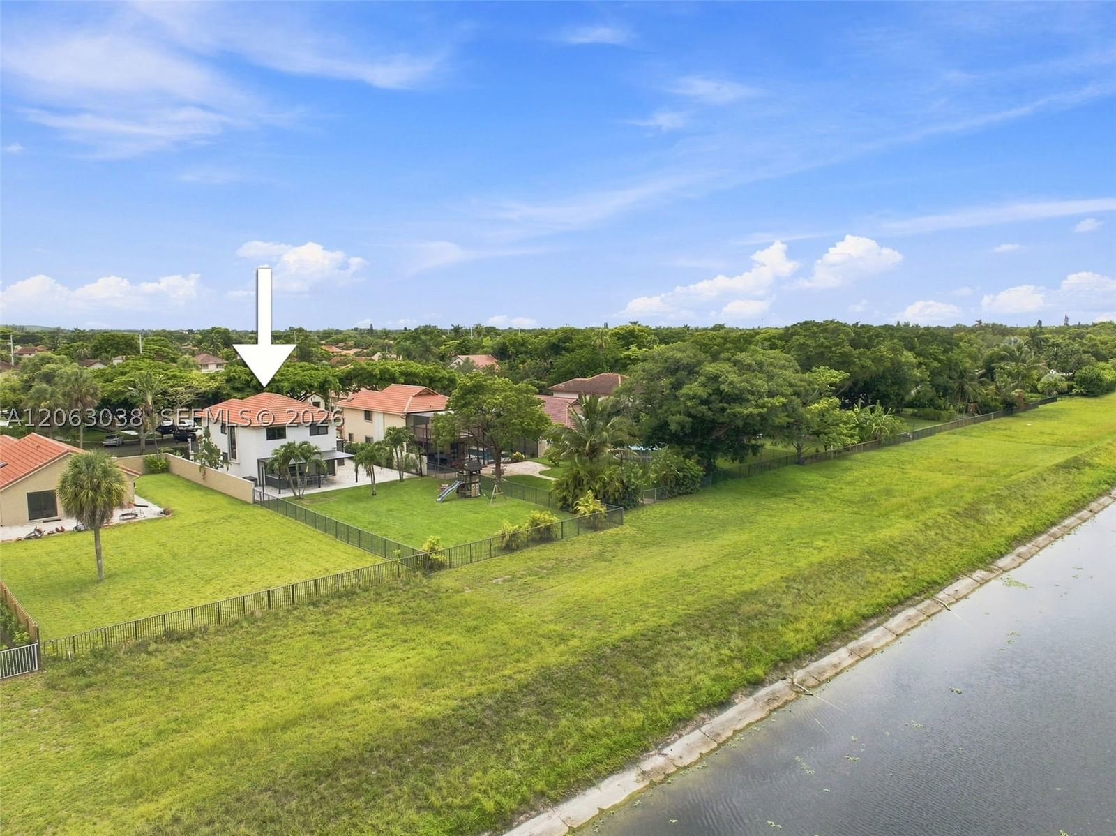 Real estate property located at 3931 7th Pl, Broward, Villages Of Hillsboro, Deerfield Beach, FL