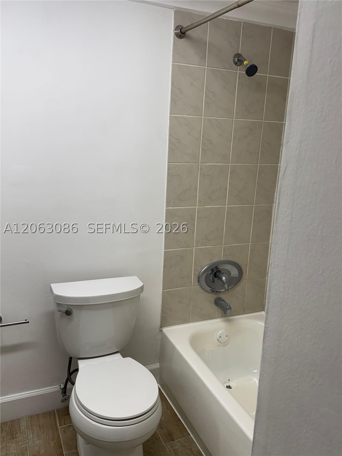 Real estate property located at 4265 South Tamiami Canal Dr #1-214, Miami-dade, Tempo Condo Ph I, Miami, FL