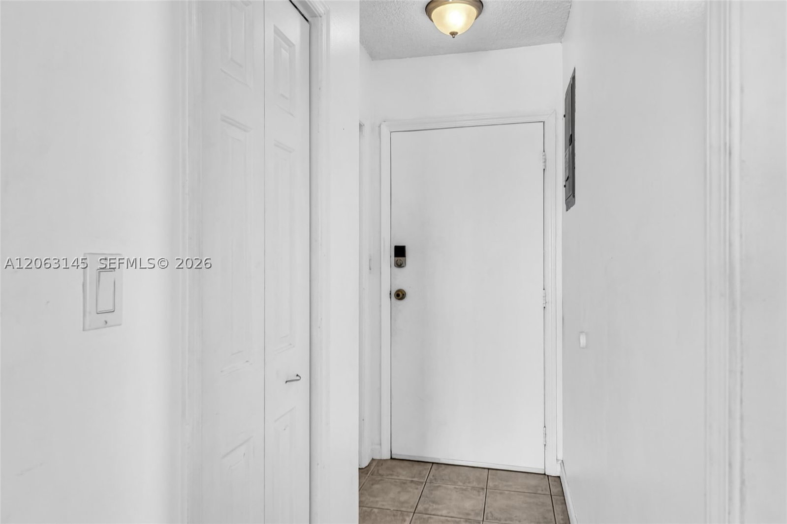Real estate property located at 200 Birch Rd #1015, Broward, Leisure Beach Condo, Fort Lauderdale, FL