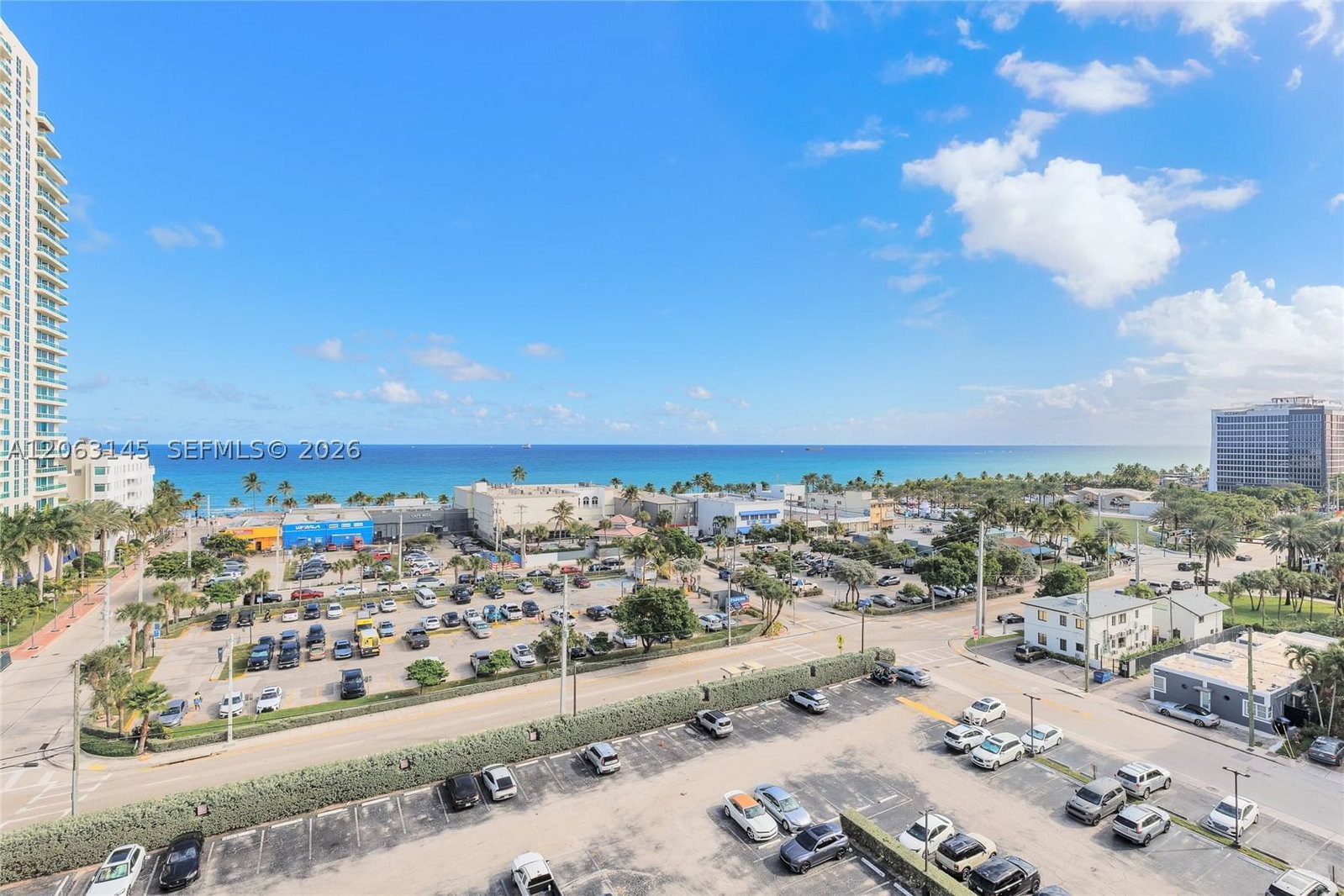 Real estate property located at 200 Birch Rd #1015, Broward, Leisure Beach Condo, Fort Lauderdale, FL