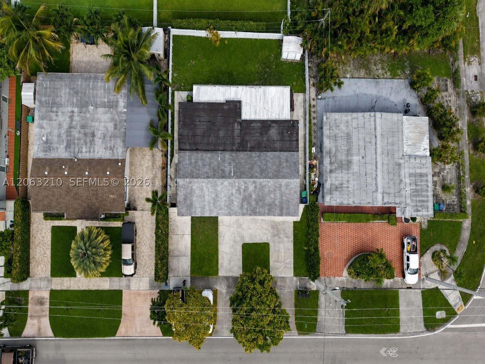 Real estate property located at 18150 82nd Ave, Miami-dade, Palm Springs North Sec N, Hialeah, FL