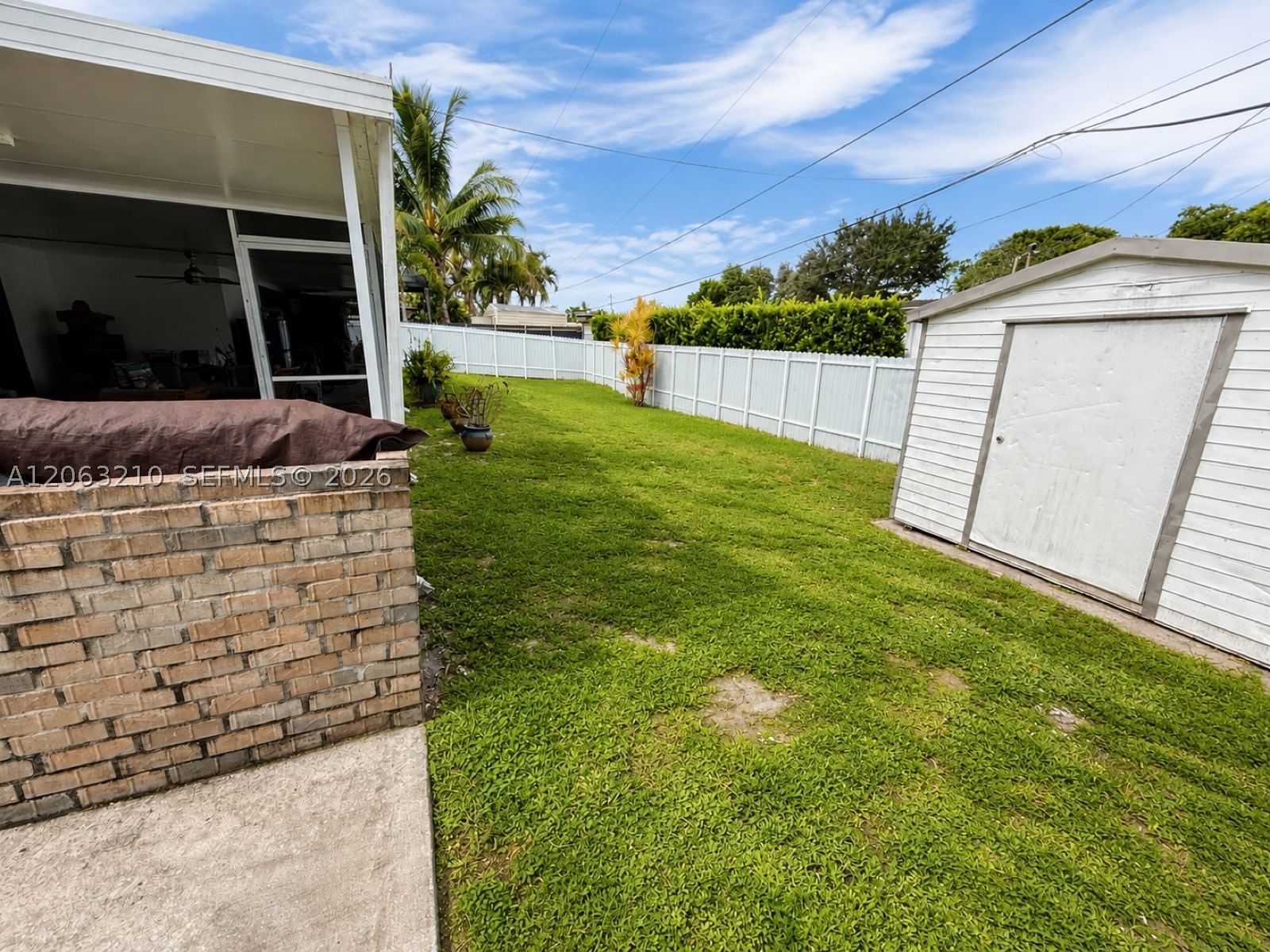 Real estate property located at 18150 82nd Ave, Miami-dade, Palm Springs North Sec N, Hialeah, FL