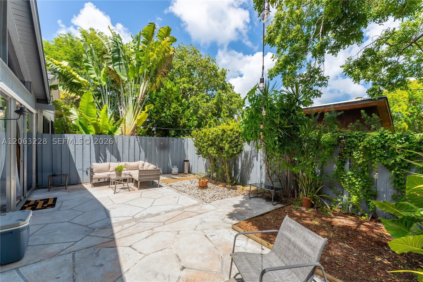 Real estate property located at 11209 114th Lane Circle, Miami-dade, Killian Pines Townhouses, Miami, FL