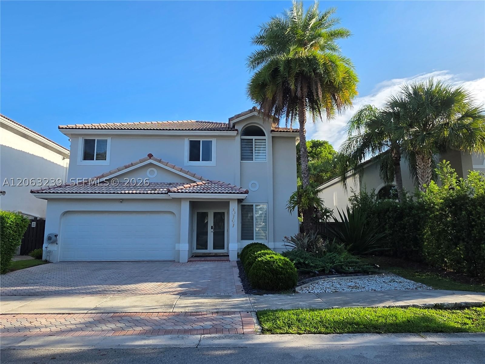 Real estate property located at 10797 73rd Ter, Miami-dade, Doral Isles St Croix, Doral, FL