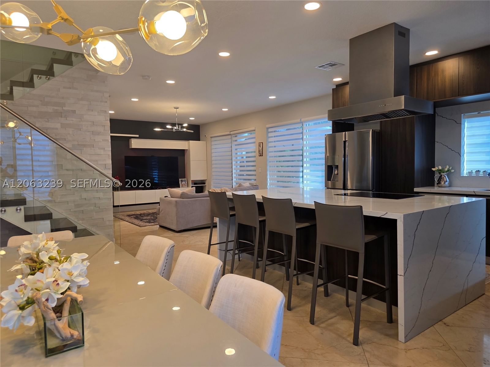 Real estate property located at 10797 73rd Ter, Miami-dade, Doral Isles St Croix, Doral, FL