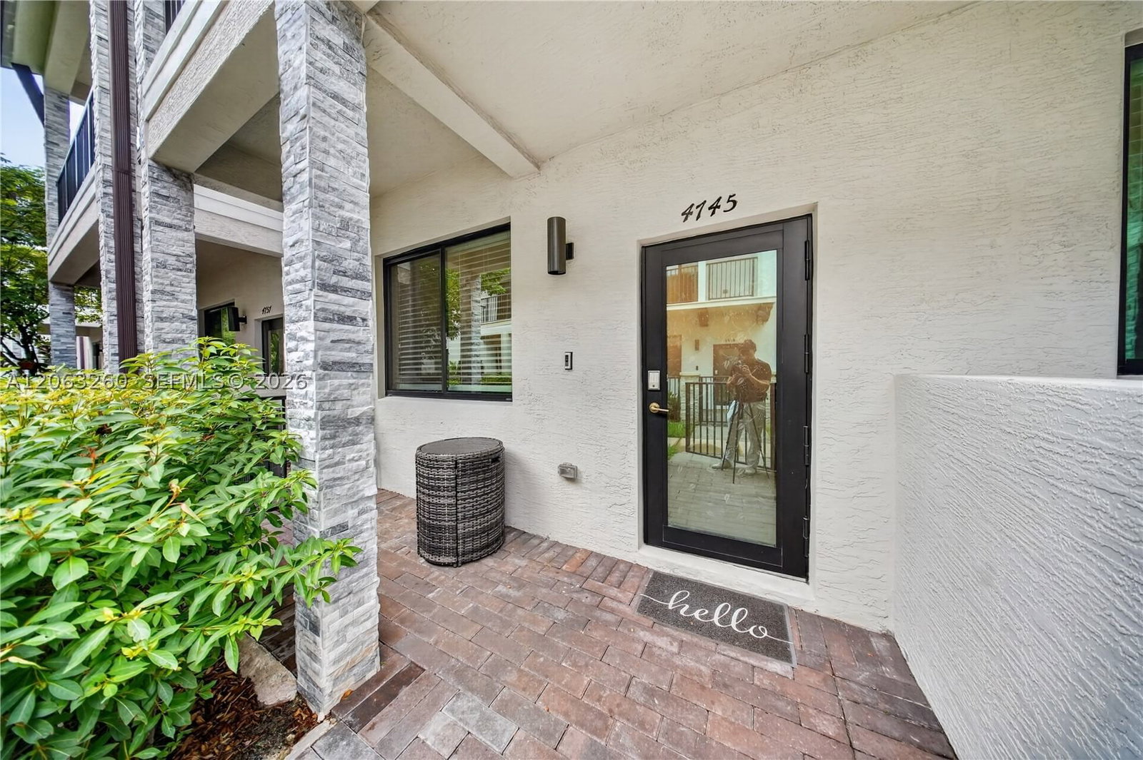 Real estate property located at 4745 83rd Pkwy, Miami-dade, Downtown Doral South Phas, Doral, FL