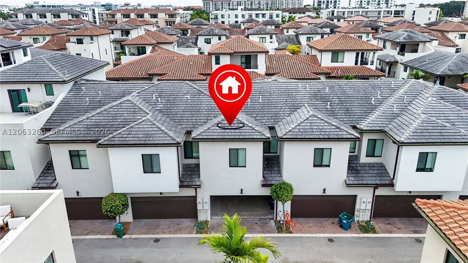 Real estate property located at 4745 83rd Pkwy, Miami-dade, Downtown Doral South Phas, Doral, FL