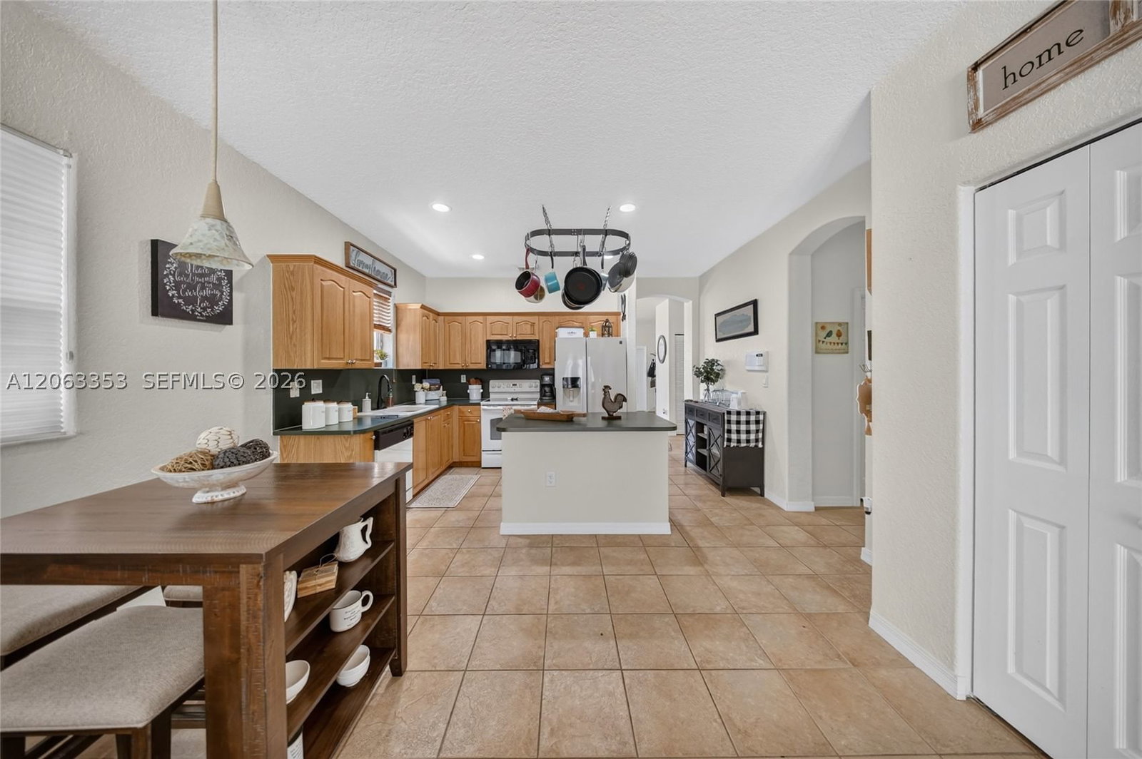 Real estate property located at 16437 76th Ter, Miami-dade, Continental Homes At Lago, Miami, FL