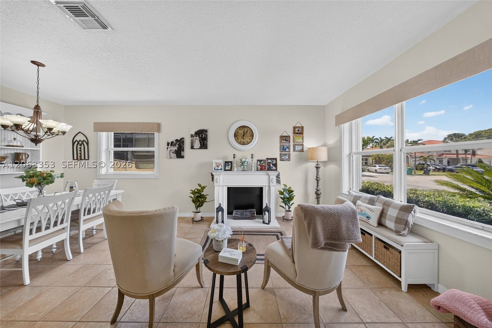 Real estate property located at 16437 76th Ter, Miami-dade, Continental Homes At Lago, Miami, FL