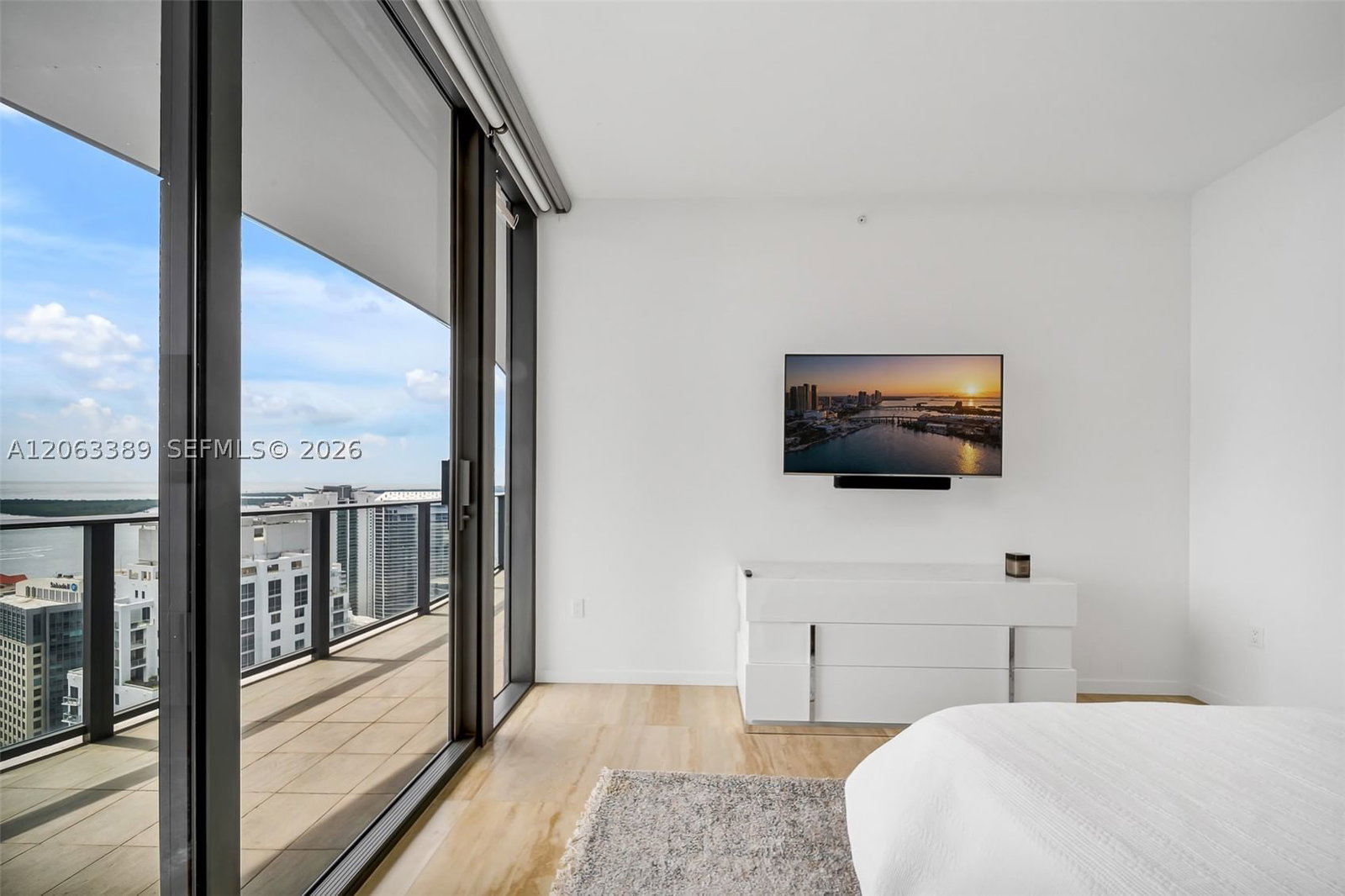 Real estate property located at 1000 Brickell Plz PH5503, Miami-dade, Brickell Flatiron Condo, Miami, FL