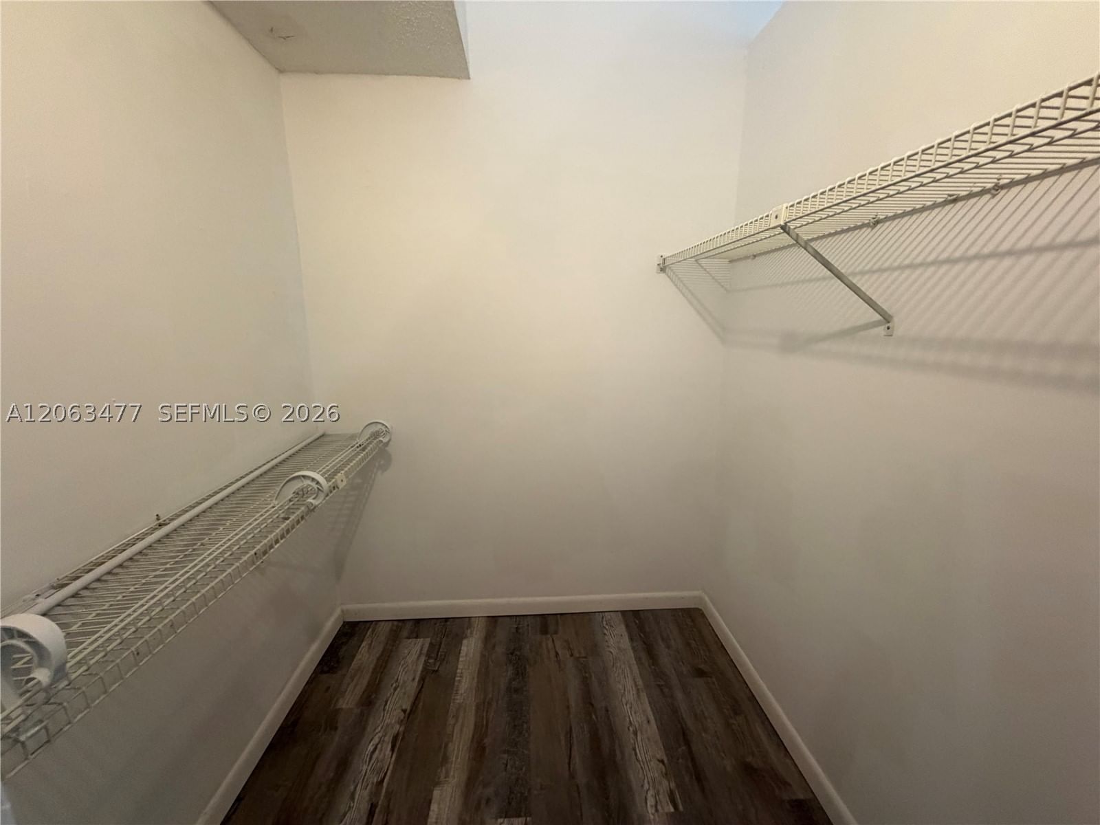 Real estate property located at 1172 122nd Ter, Broward, Pembroke Lakes Section Se, Pembroke Pines, FL