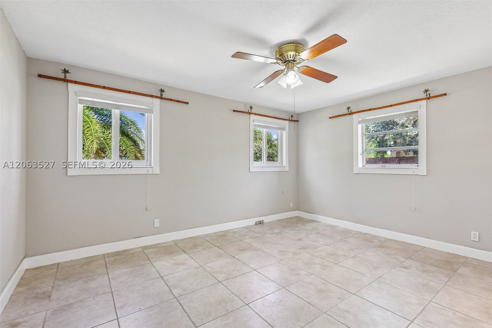 Real estate property located at 14552 75th St, Miami-dade, Kendale Lakes Sec Eight, Miami, FL