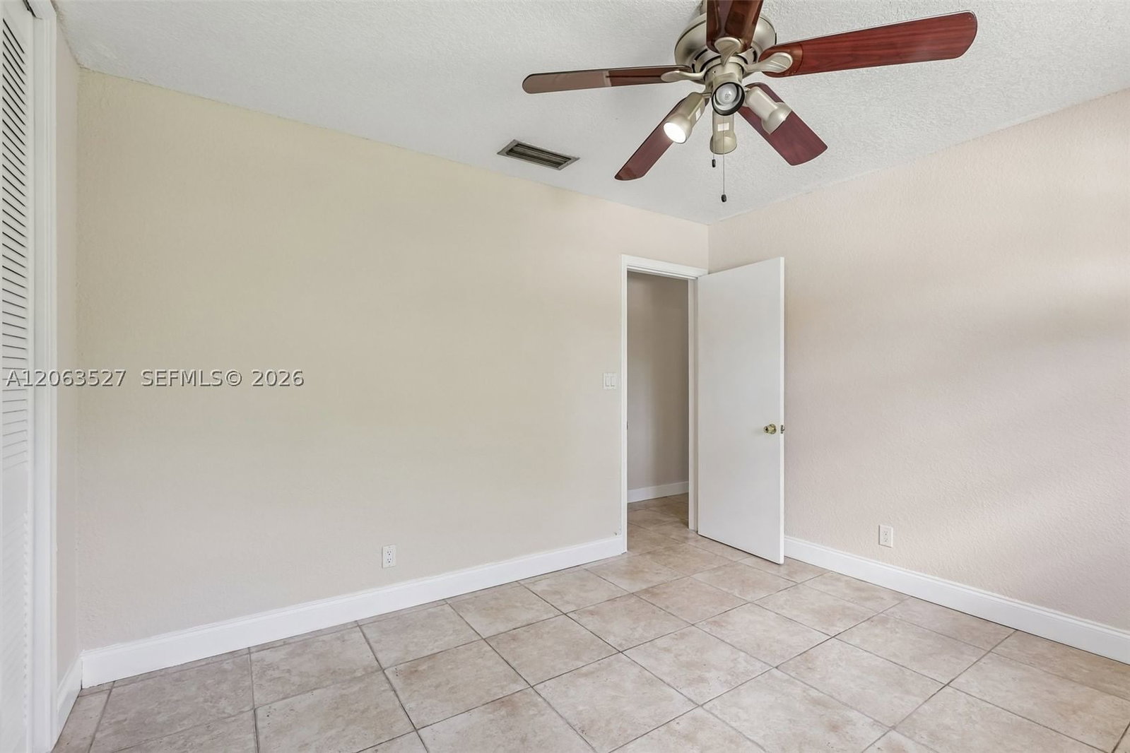 Real estate property located at 14552 75th St, Miami-dade, Kendale Lakes Sec Eight, Miami, FL