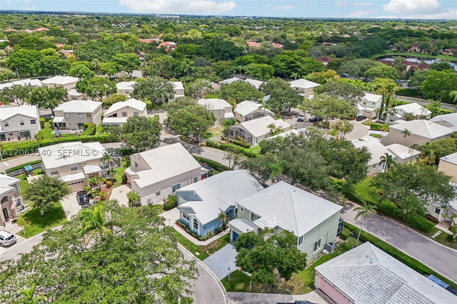 Real estate property located at 9613 8th Cir, Broward, Jacaranda Parcel 218, Plantation, FL