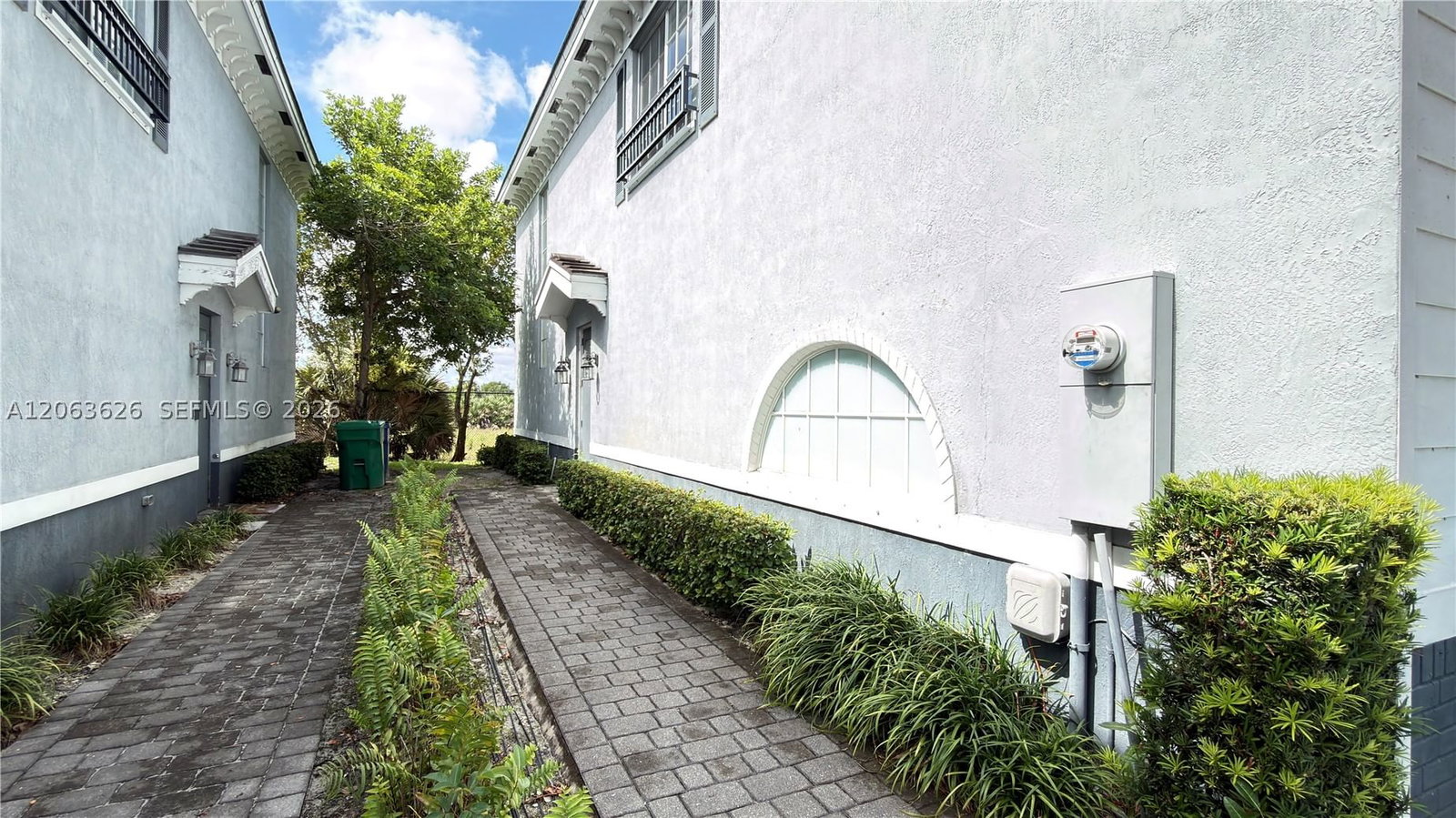 Real estate property located at 3418 13th St, Broward, Georgetown, Lauderhill, FL