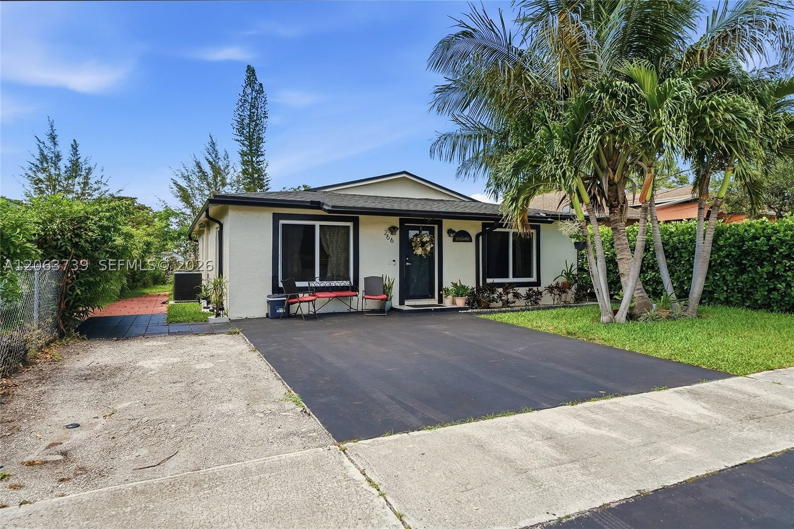 Real estate property located at 266 7th Ct, Broward, Arlington Park, Deerfield Beach, FL