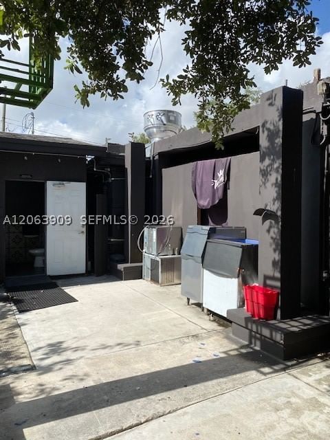 Real estate property located at 6010 2nd Ave, Miami-dade, Dixie Wayside Track, Miami, FL