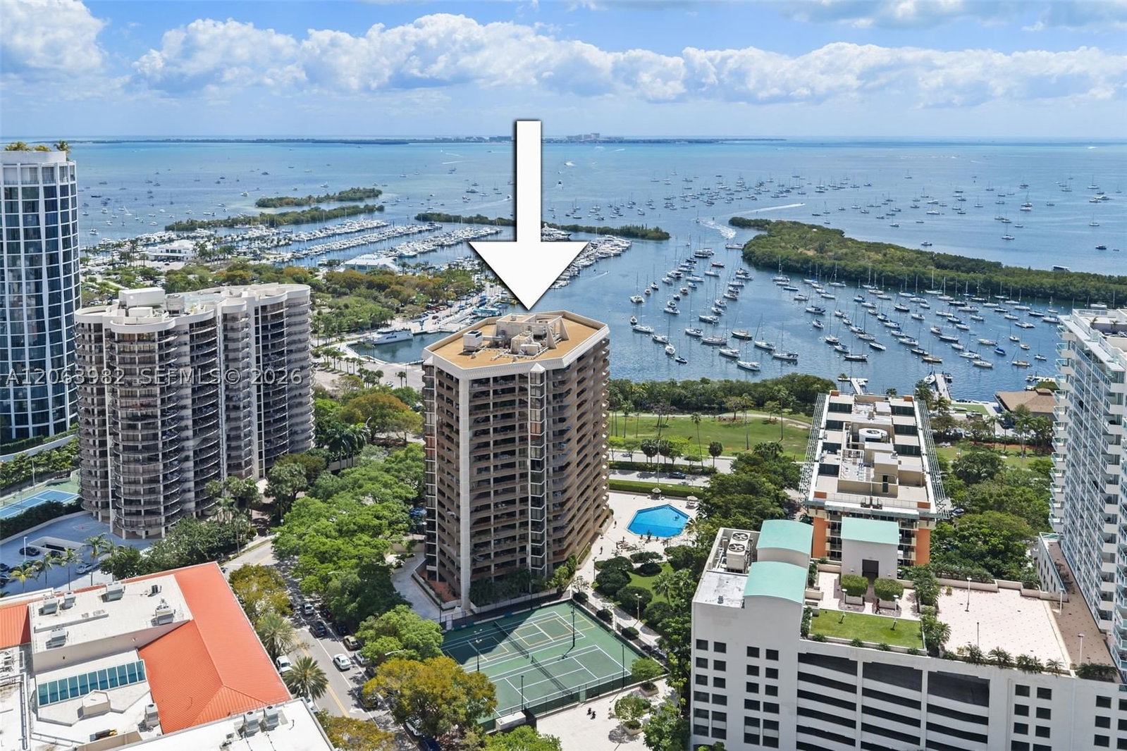 Real estate property located at 2901 Bayshore Dr #8E, Miami-dade, Yacht Harbour Condo, Coconut Grove, FL