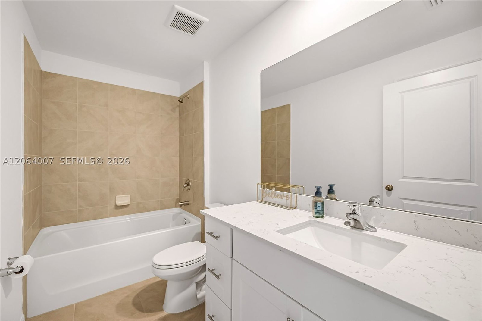 Real estate property located at 19941 GREEN PASTURE RD, Lee, Savanna Lakes North, Lehigh Acres, FL