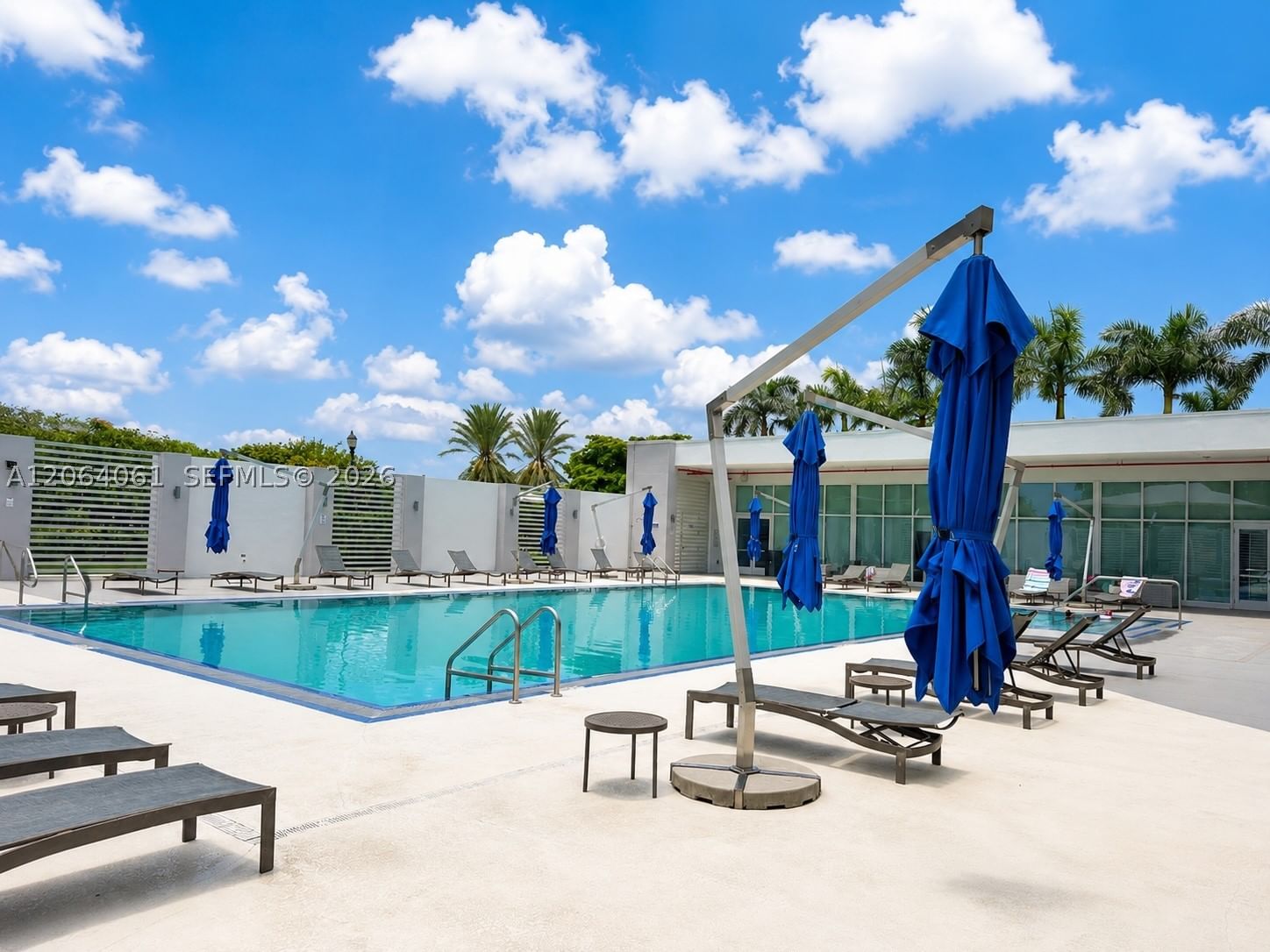 Real estate property located at 14951 Royal Oaks Ln #1501, Miami-dade, The Oaks I Condo, North Miami, FL