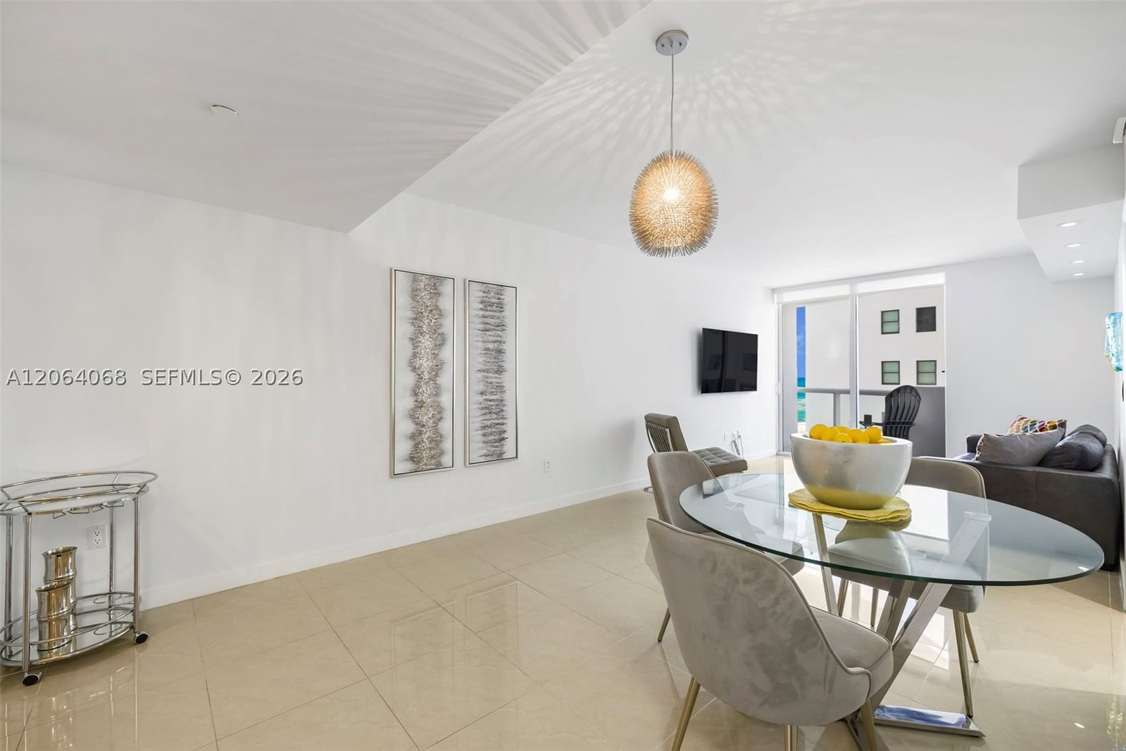 Real estate property located at 6365 Collins Ave #805, Miami-dade, Akoya Condo, Miami Beach, FL