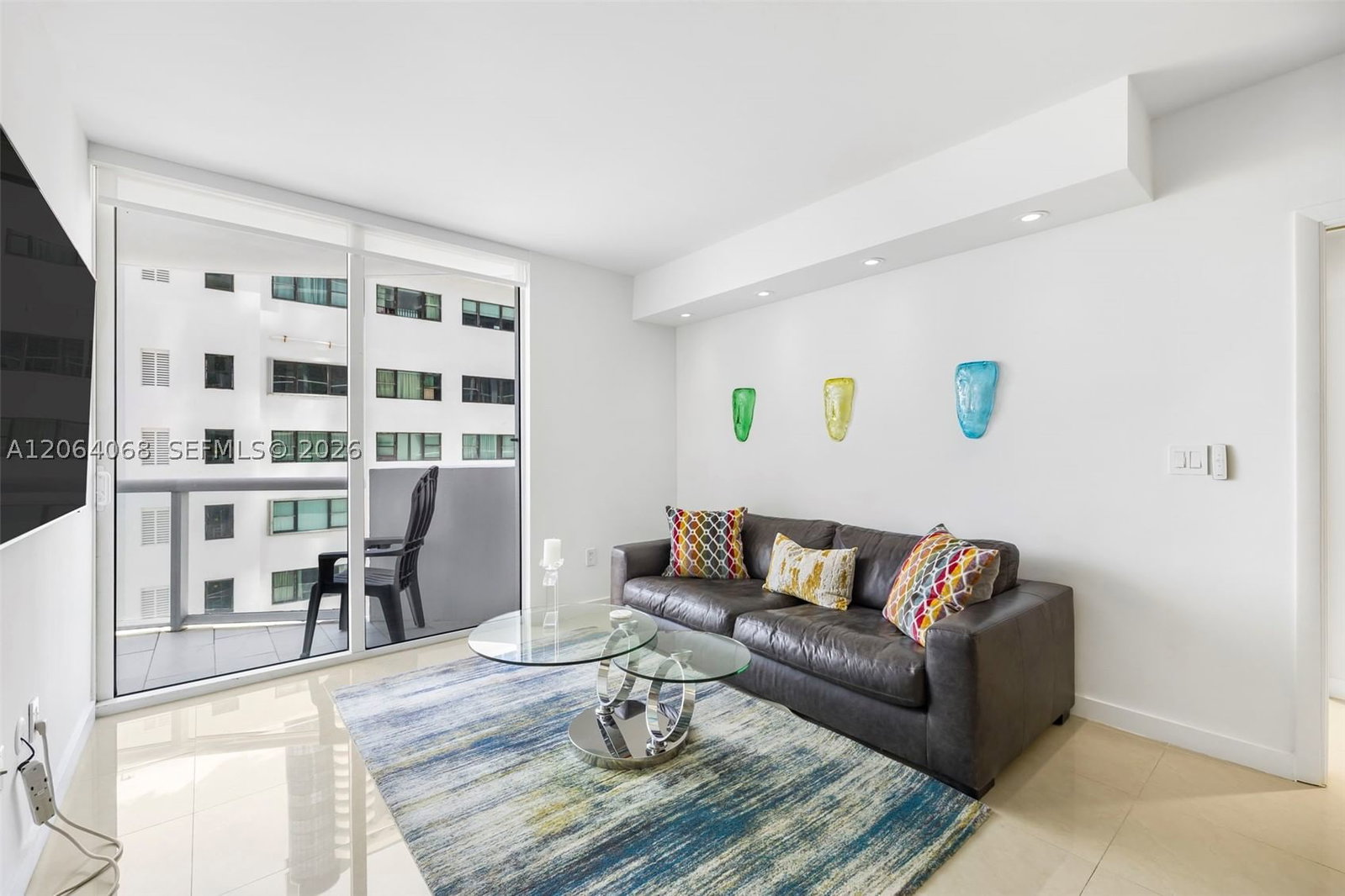 Real estate property located at 6365 Collins Ave #805, Miami-dade, Akoya Condo, Miami Beach, FL