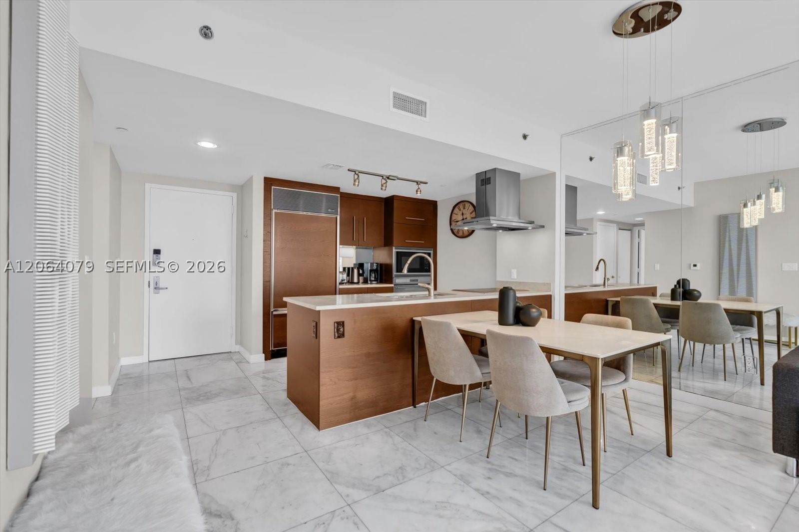Real estate property located at 485 Brickell Ave #2103, Miami-dade, Icon Brickell Condo No 3, Miami, FL