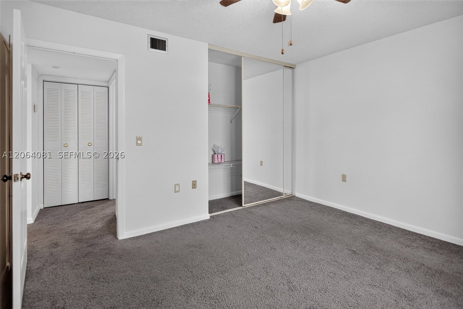 Real estate property located at 1713 Whitehall Dr #306, Broward, Condo 22 Of Whitehall Con, Davie, FL