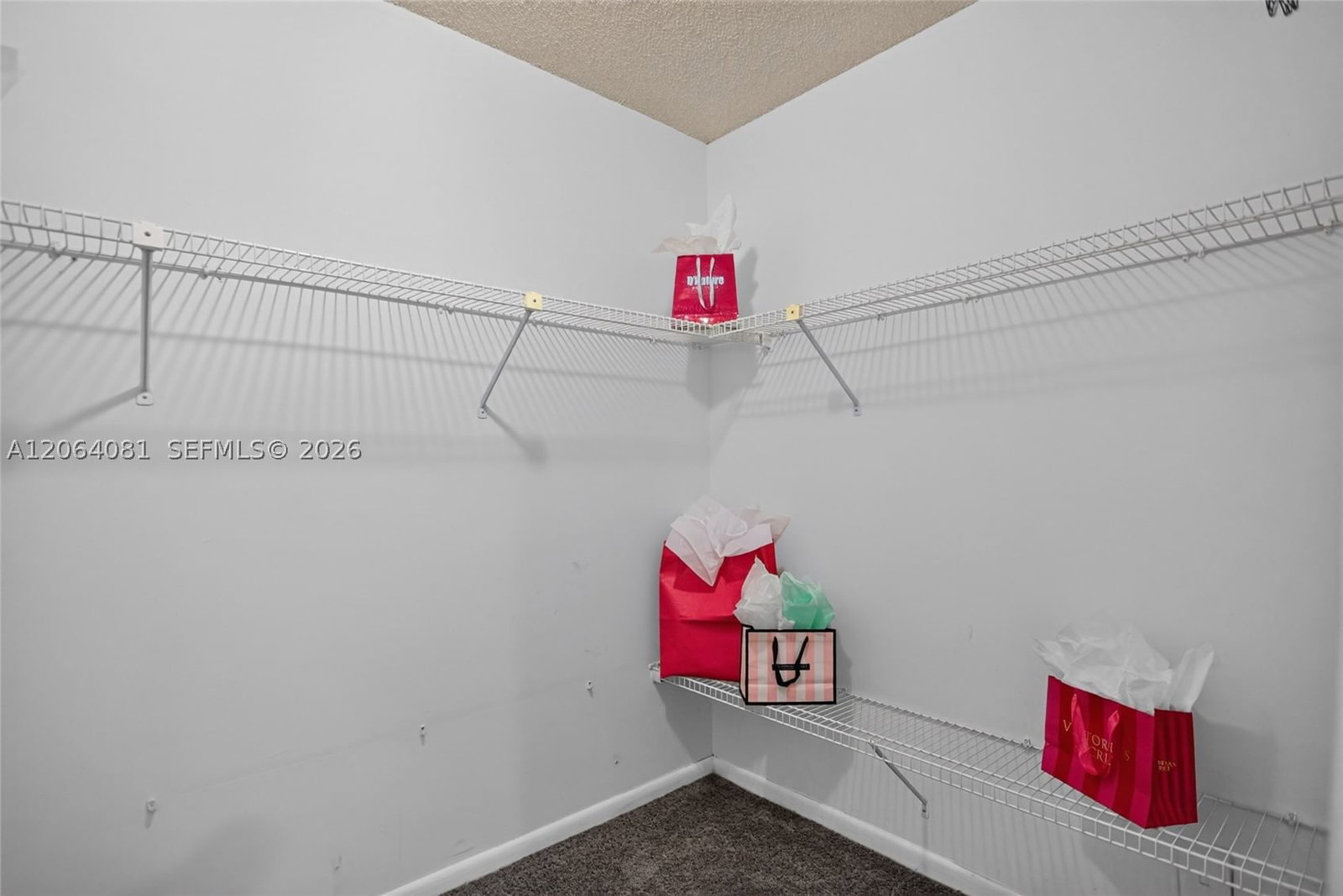 Real estate property located at 1713 Whitehall Dr #306, Broward, Condo 22 Of Whitehall Con, Davie, FL