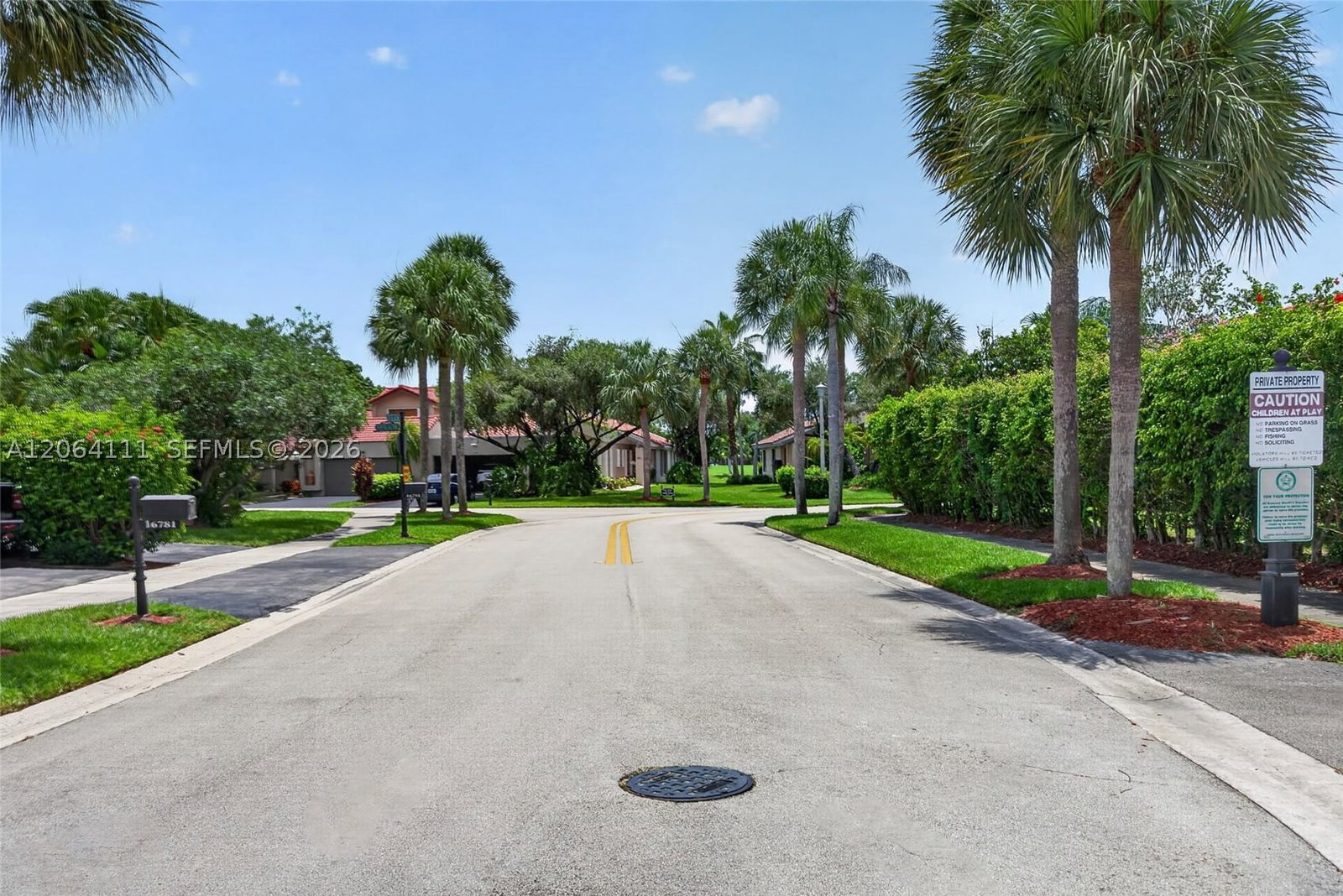Real estate property located at 16831 Patio Village Ln, Broward, Patio Villas Sec Three At, Weston, FL