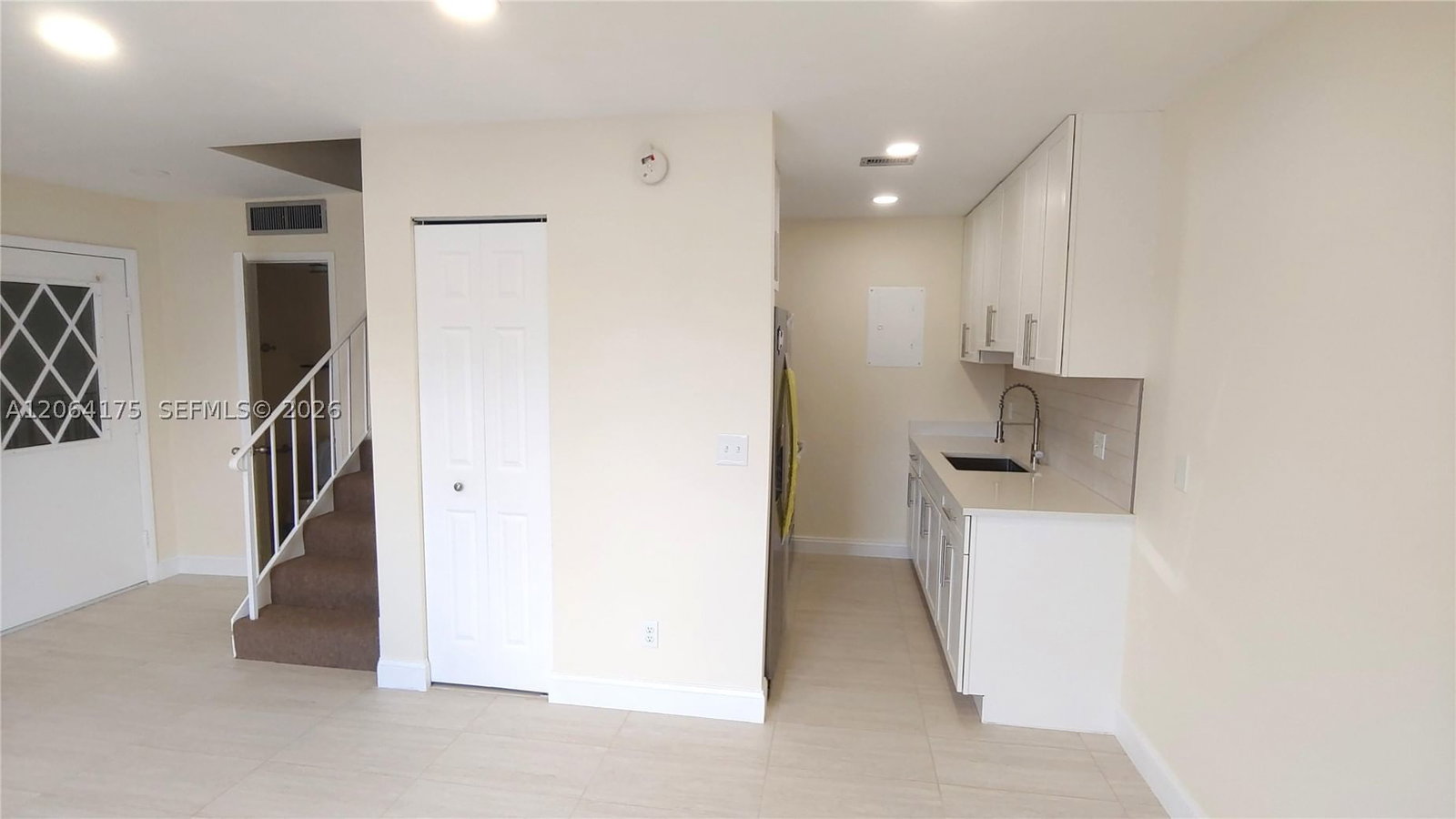 Real estate property located at 8921 28th Dr #62, Broward, Sun And Lake Condo, Coral Springs, FL