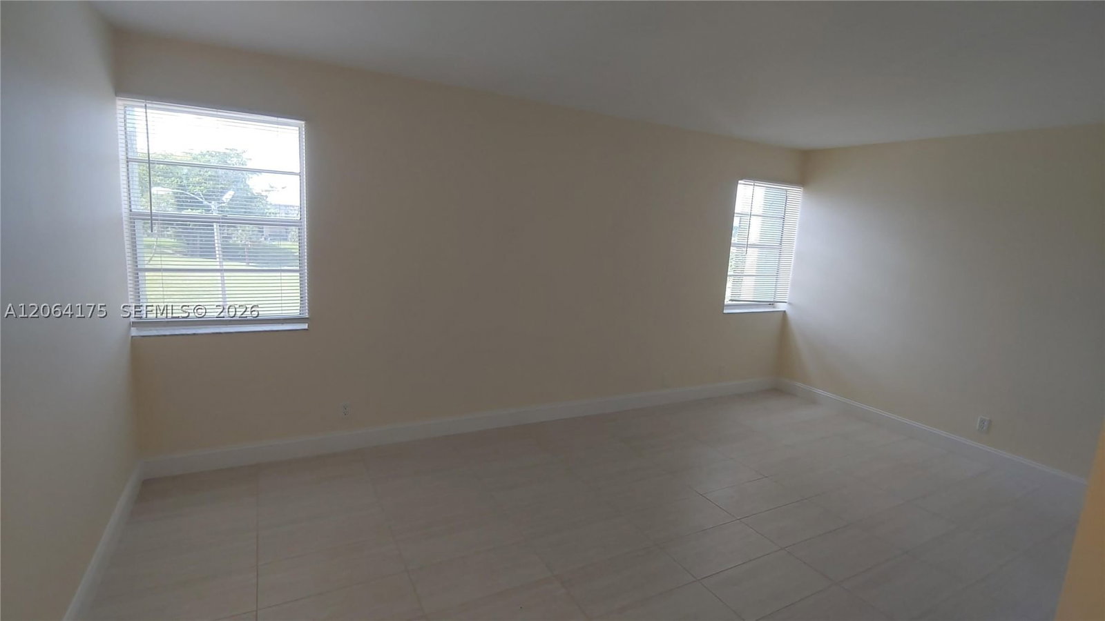 Real estate property located at 8921 28th Dr #62, Broward, Sun And Lake Condo, Coral Springs, FL