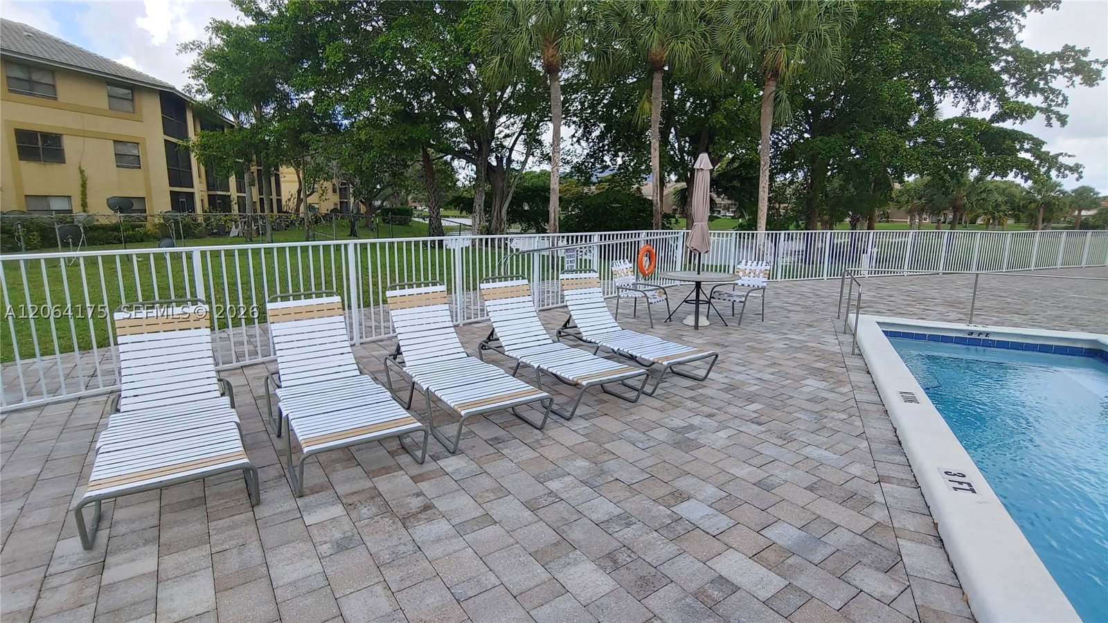 Real estate property located at 8921 28th Dr #62, Broward, Sun And Lake Condo, Coral Springs, FL