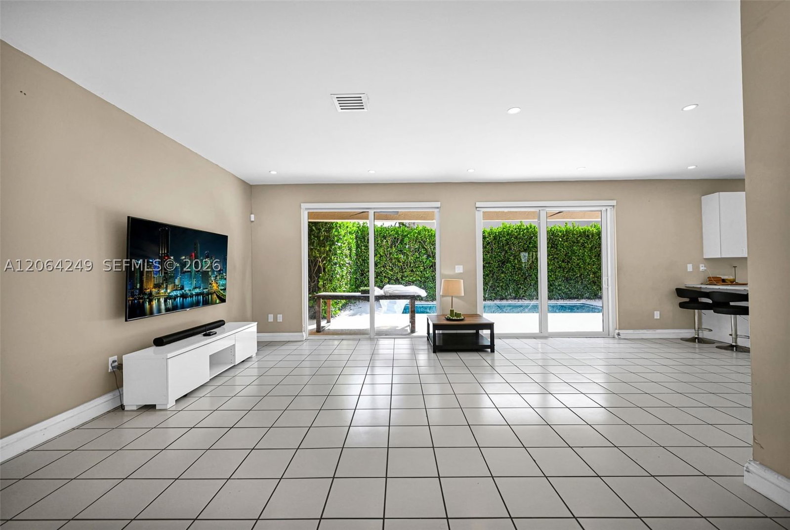 Real estate property located at 10877 152nd Pl, Miami-dade, Jasmine At The Hammocks 1, Miami, FL