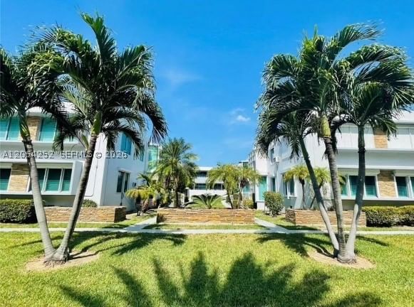 Real estate property located at 10178 Collins Ave #202, Miami-dade, Brownstone Co-op Apts Inc, Bal Harbour, FL
