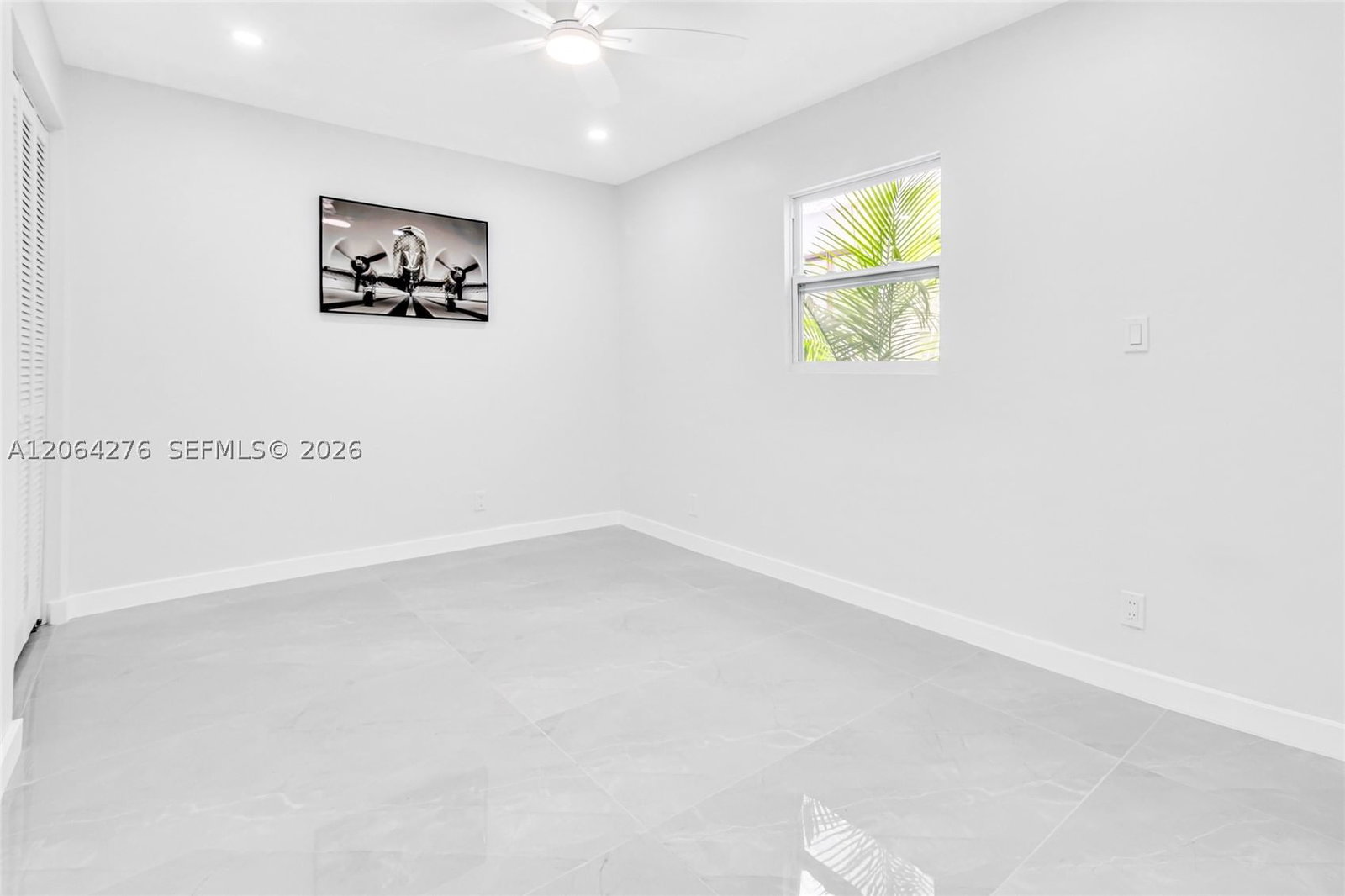 Real estate property located at 8957 44th Ct, Broward, Springtree Lakes, Sunrise, FL
