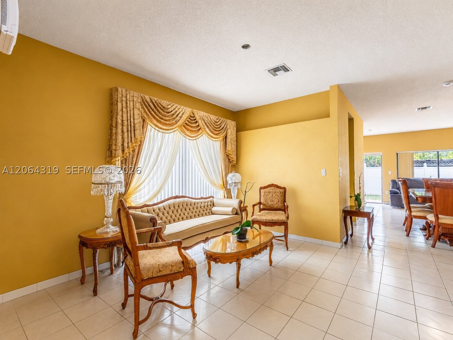 Real estate property located at 18772 80th Ct, Miami-dade, Lakes Of Avalon Sec 3, Hialeah, FL