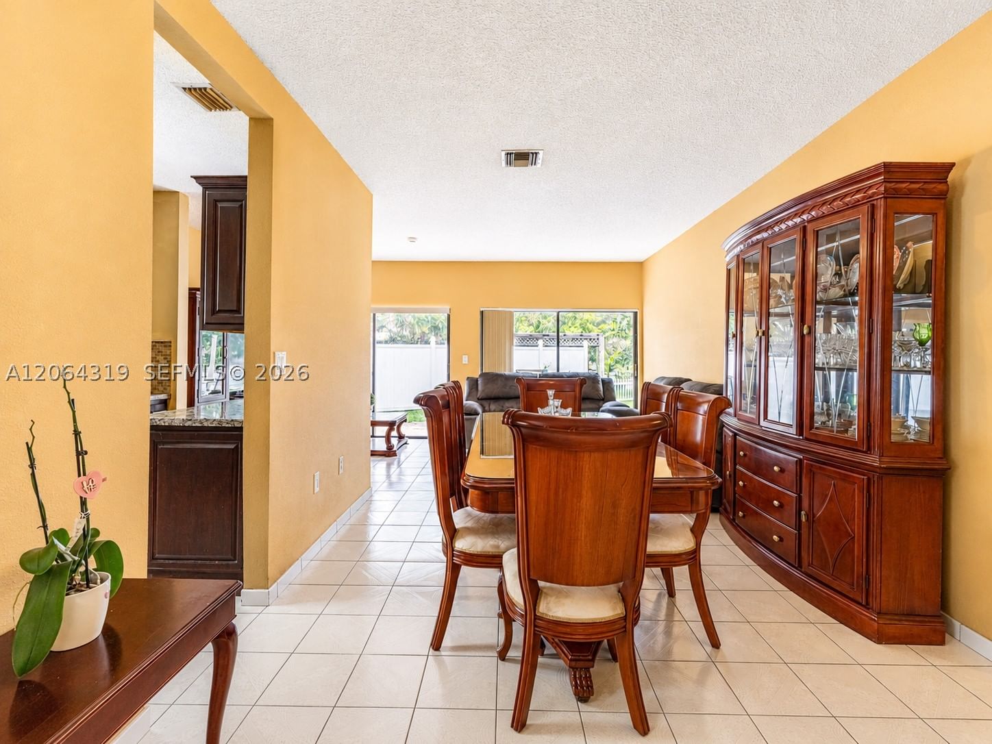 Real estate property located at 18772 80th Ct, Miami-dade, Lakes Of Avalon Sec 3, Hialeah, FL