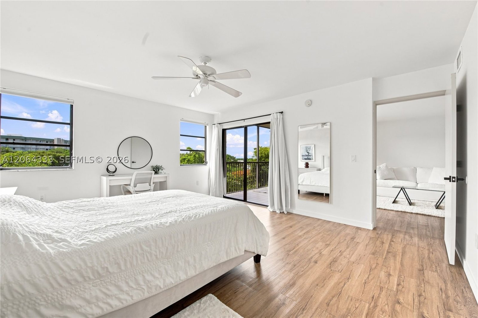 Real estate property located at 2240 Cypress Bend Dr #505, Broward, Cypress Bend Condominium, Pompano Beach, FL