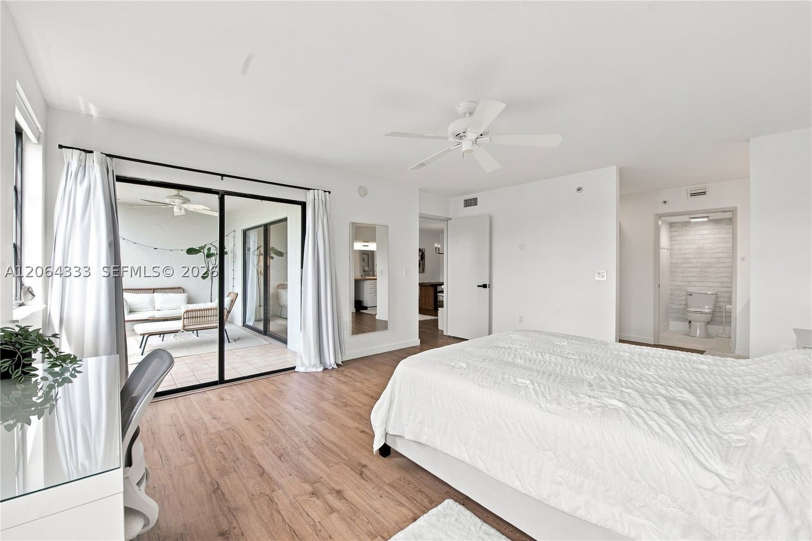 Real estate property located at 2240 Cypress Bend Dr #505, Broward, Cypress Bend Condominium, Pompano Beach, FL