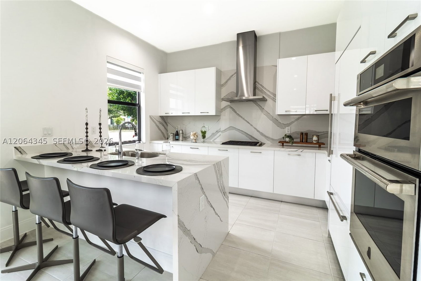 Real estate property located at 4311 82nd Ave, Miami-dade, Downtown Doral South Phas, Doral, FL
