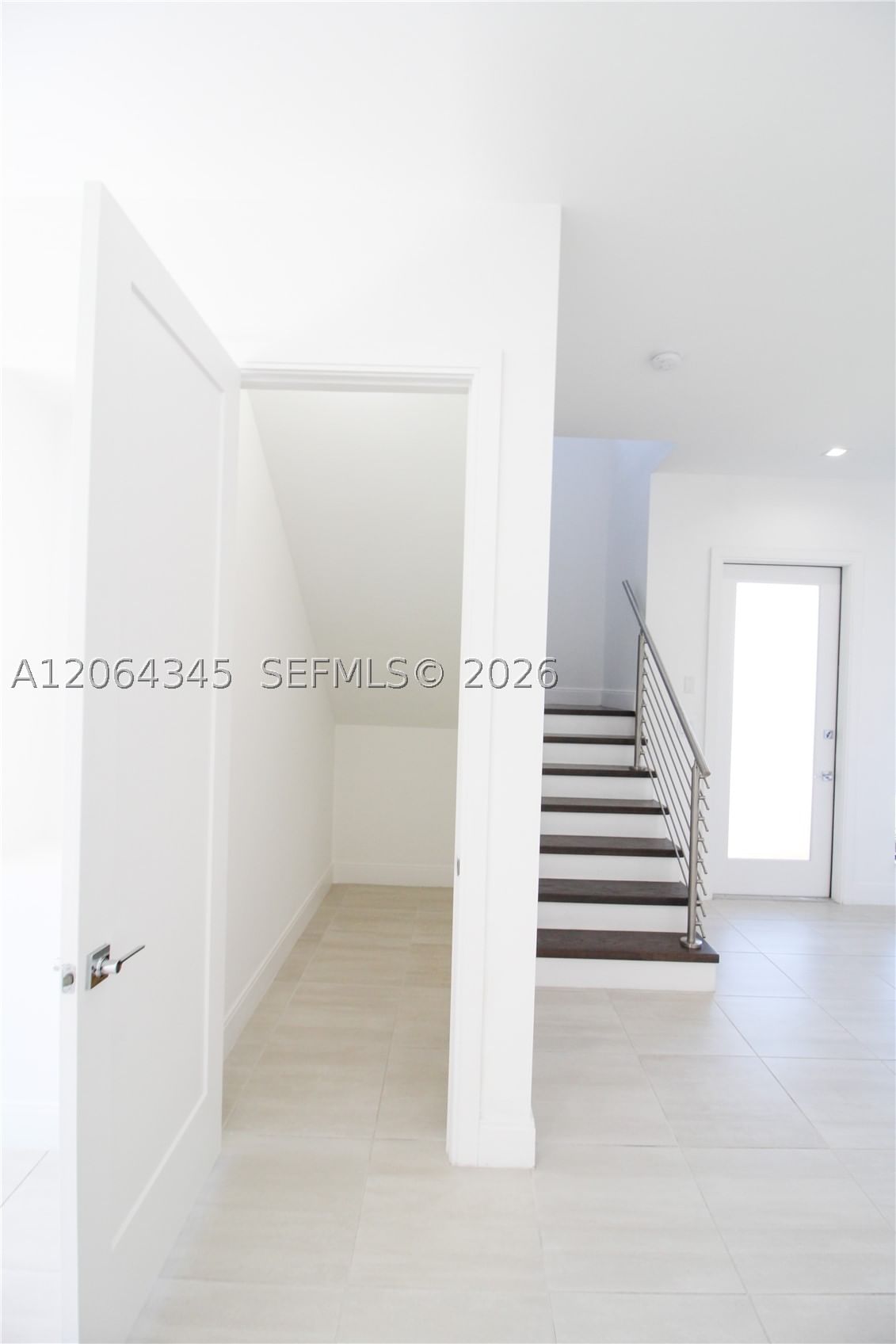 Real estate property located at 4311 82nd Ave, Miami-dade, Downtown Doral South Phas, Doral, FL