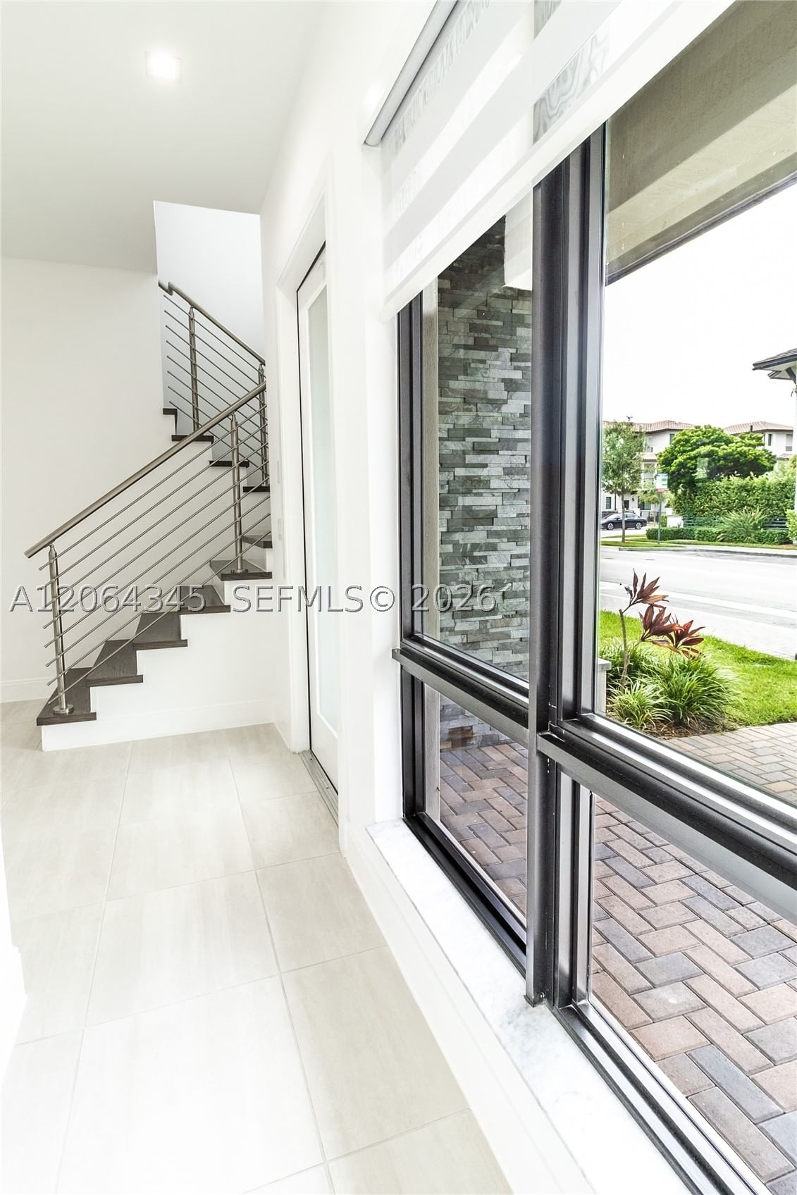 Real estate property located at 4311 82nd Ave, Miami-dade, Downtown Doral South Phas, Doral, FL
