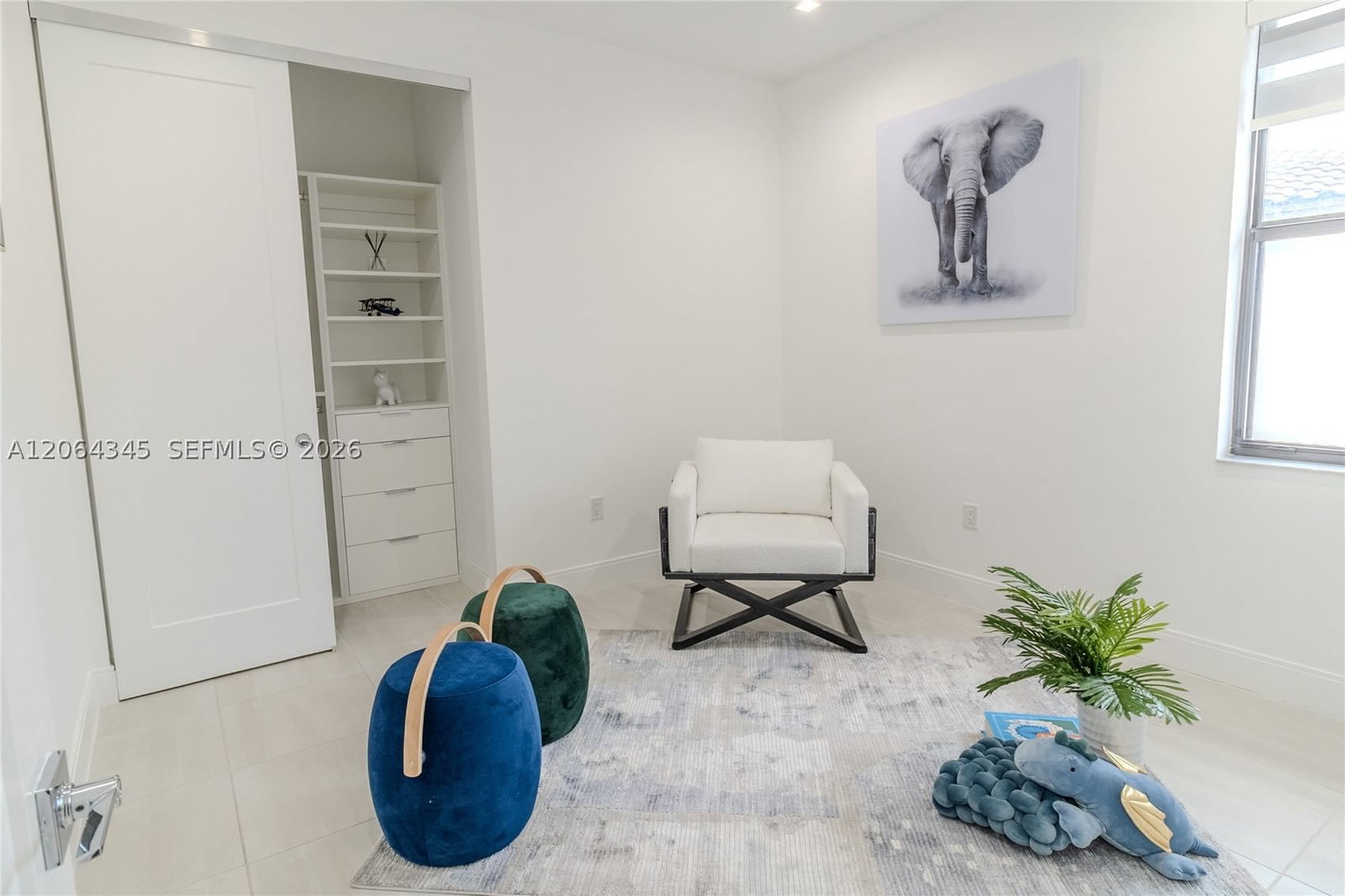 Real estate property located at 4311 82nd Ave, Miami-dade, Downtown Doral South Phas, Doral, FL